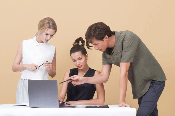 Quels débouchés possibles après un Master Marketing et Communication ?